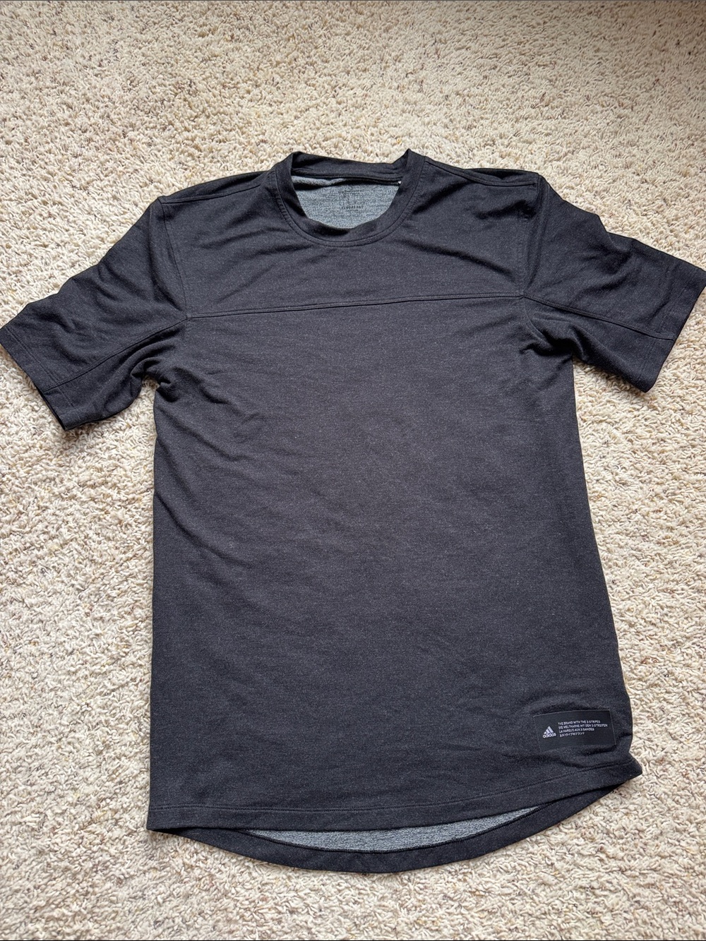 adidas Black Short Sleeve Crew Neck Athletic Tee Men’s small
